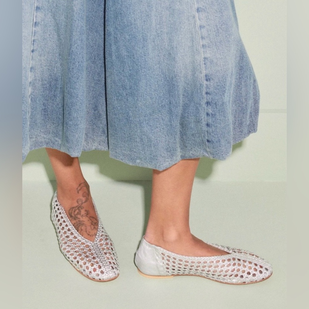 Freda Salvador Riley Open Weave Flat - silver size 6.5